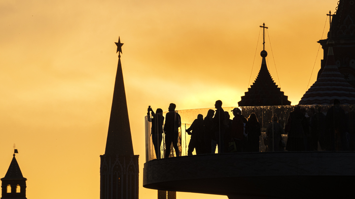 Русские вновь пытаются спасти Запад: Делягин рассказал о судьбе санкций