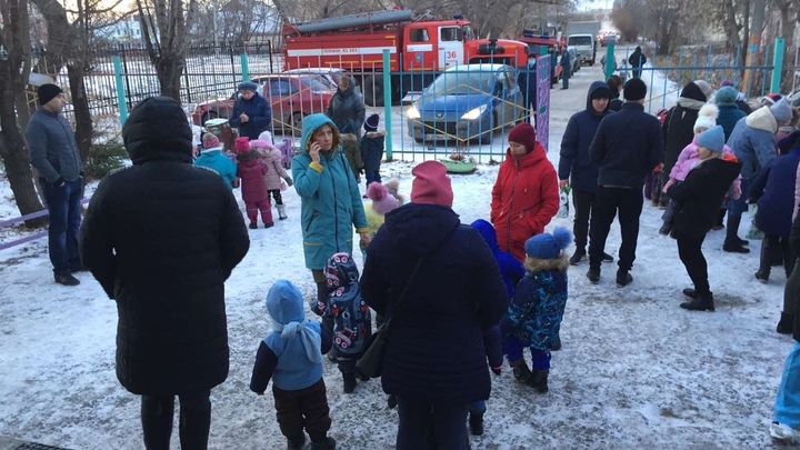 В Копейске эвакуировали более полусотни малышей из детского сада