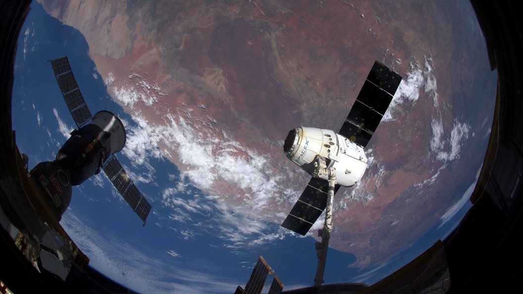 Google и NASA пригласили всех желающих в виртуальный тур по МКС Google и NASA пригласили всех желающих в виртуальный тур по МКС