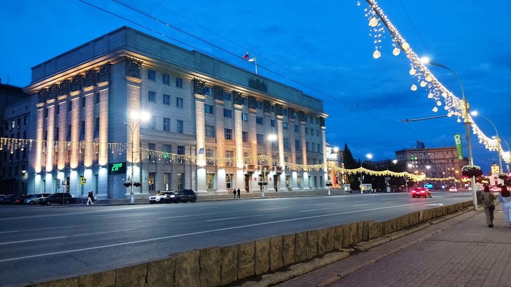 Мэрию Новосибирска покидает борец с билбордами Олег Хорошунов