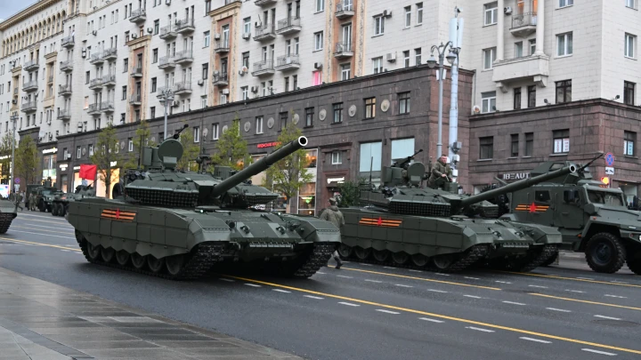 Последняя репетиция перед праздником: В Москве начался генеральный прогон парада Победы