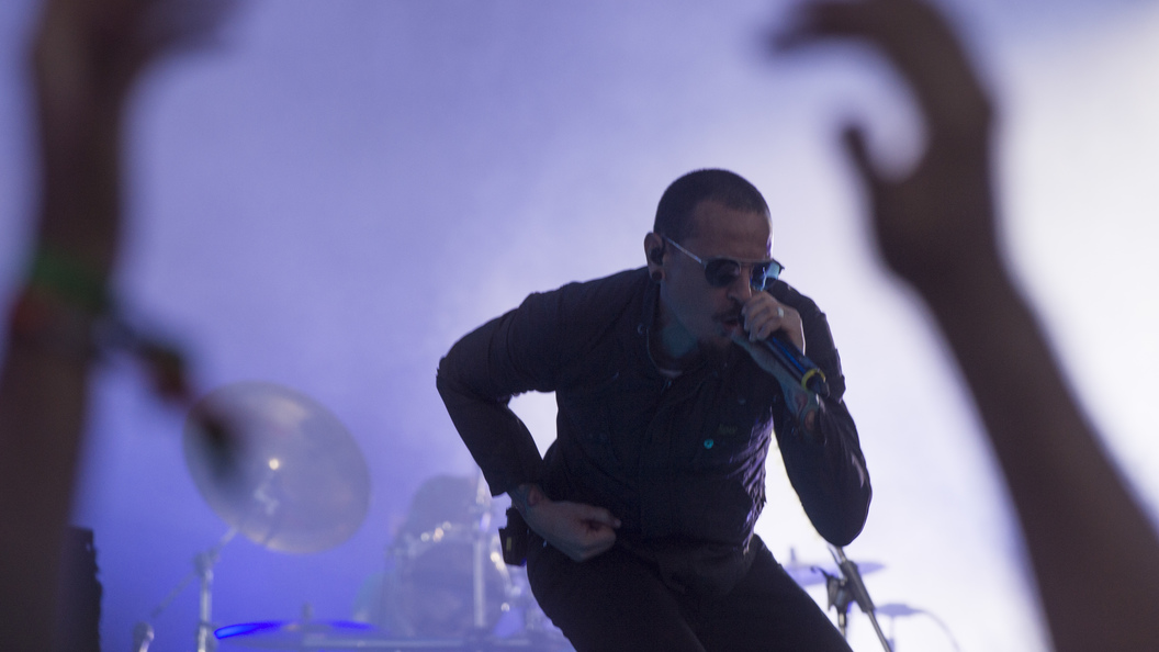 Эксперты назвали точную причину смерти вокалиста Linkin Park Эксперты назвали точную причину смерти вокалиста Linkin Park