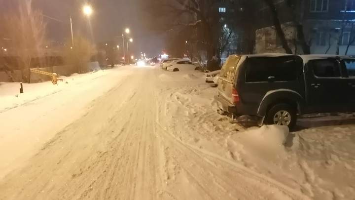 После снегопада в Челябинской области на трассе М-5 образовался накат