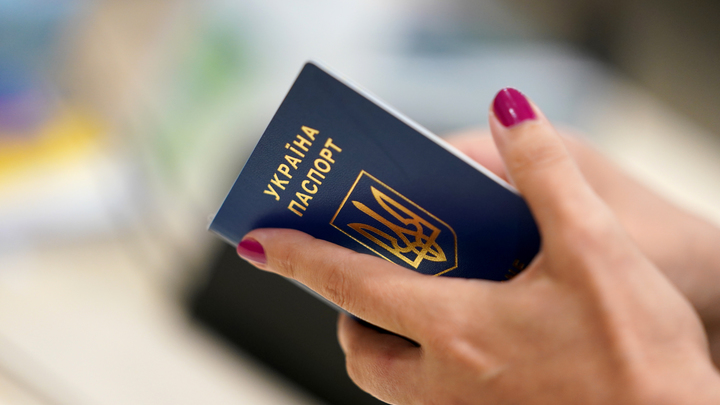 Проживающие на Херсонщине граждане Украины должны определиться со своим правовым статусом