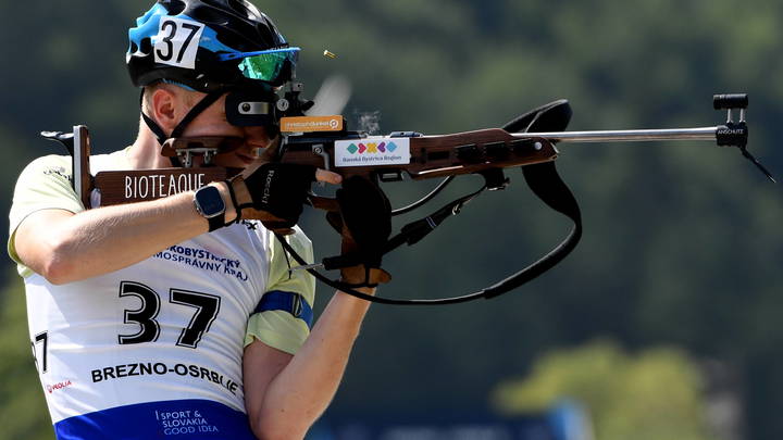 Биатлонист Тихонов посоветовал IBU медобследование: Будут стоять на коленях