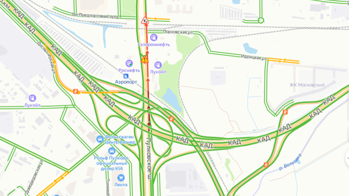 Несколько часов на Пулковском шоссе «не рассасывается» многокилометровый затор, полосы перекрыты