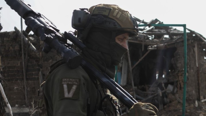 Втроём против целого взвода: Русские бойцы творят чудеса в зоне СВО