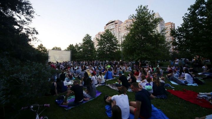 В эти выходные краснодарцев приглашают на кинопоказы под открытым небом и мастер-классы