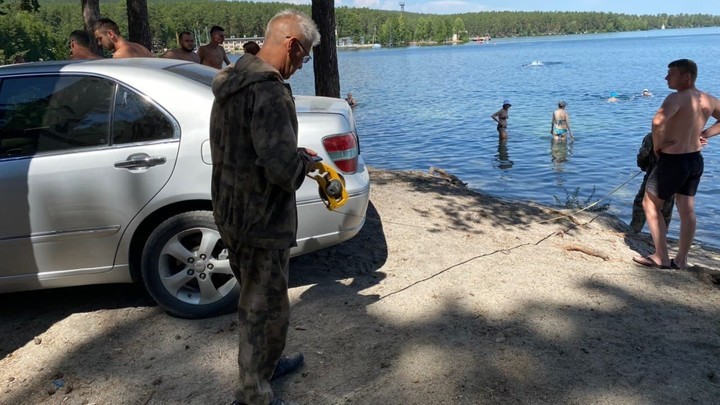 Роспотребнадзор назвал пляж на озере Тургояк, где купаться нельзя