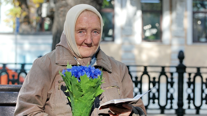 Диетолог Соломатина назвала продукты, которые не рекомендованы пожилым людям