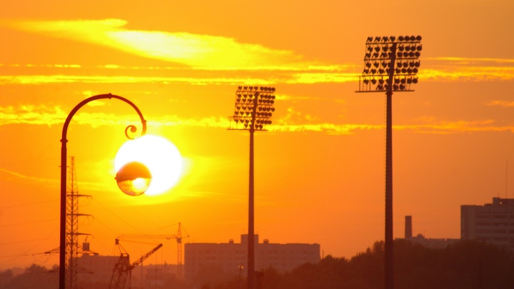 Аномальная жара вынудила регионы выдать особое предупреждение