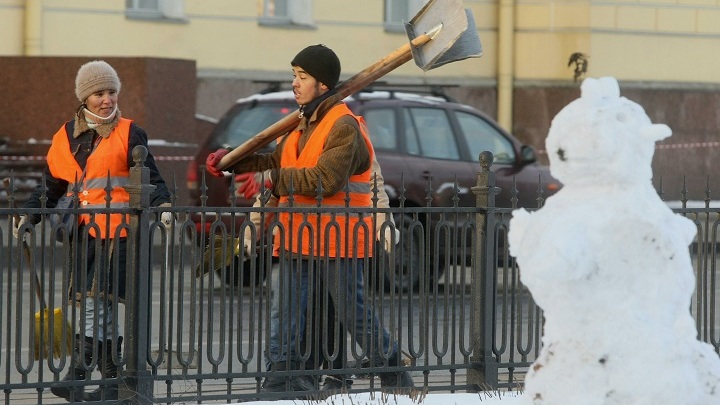Пронько разоблачил главный миф о мигрантах в России