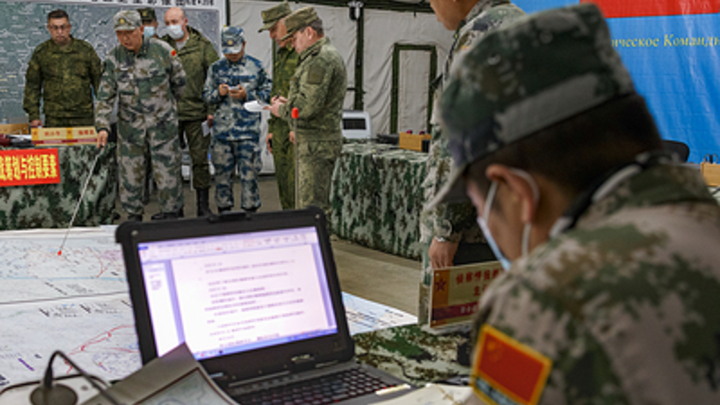 СМИ: русские военные засекают артиллерию ВСУ с помощью смартфонов