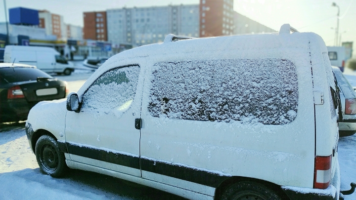 В Сочи в первый день зимы пошел снег