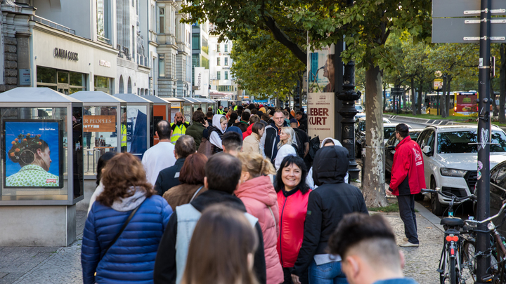 Захват ФРГ: Немцы пришли в ярость, узнав, сколько денег тратят власти на беженцев с Украины