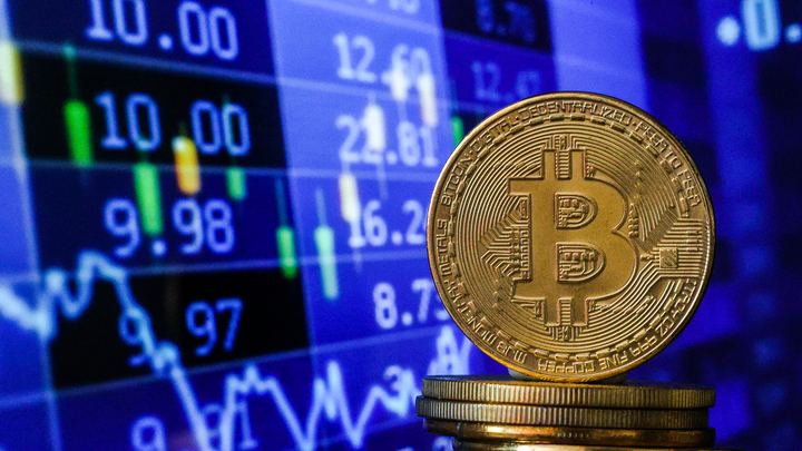 В Екатеринбурге будут судить москвича, который майнил криптовалюту в компьютерных клубах