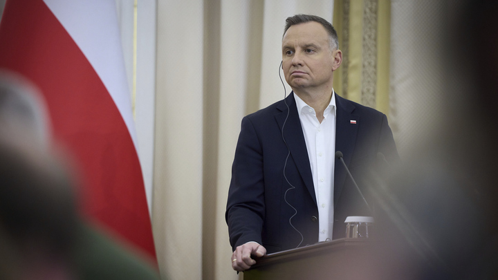 Львов - це Польша. Украинцы встречали Дуду радостнее, чем Зеленского