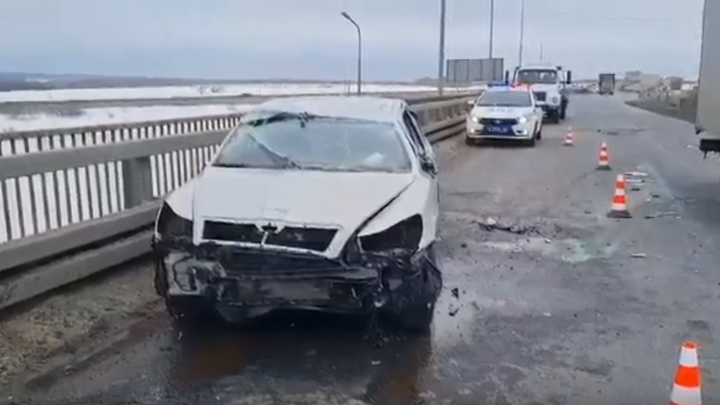 На Южном Обходе Нижнего Новгорода водитель уснул за рулём: пострадали два человека