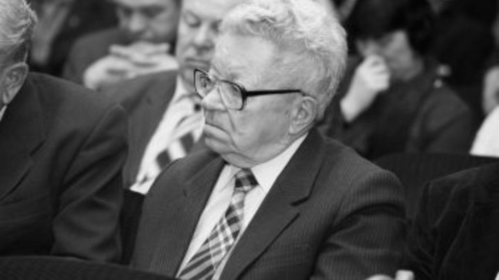 Спасибо за метро и ТЭЦ-5: биография новосибирского политика Владимира Бокова