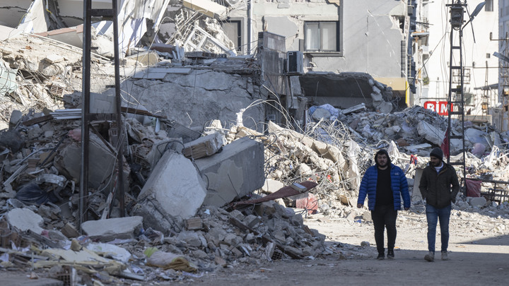 Новый мощный толчок: Сейсмологи назвали самый опасный район в Турции