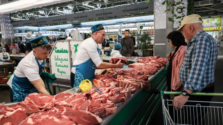 Еда будущего: от мяса из пробирки до протеина из жуков. Учёные ищут альтернативные источники пищи