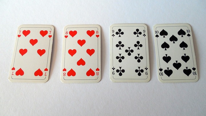 Пентагон выпустил игральные карты для ВСУ