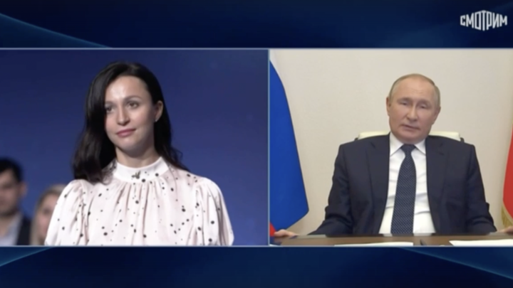 Челябинский учитель попросила Путина помочь педагогам в школах, детсадах и колледжах