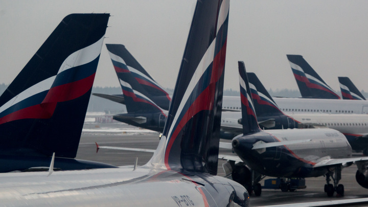 Пассажиры Аэрофлота застряли в Сибири из-за поломки Sukhoi Superjet - СМИ