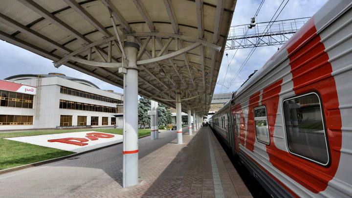 В отпуск: из Челябинска на Черноморское побережье назначат дополнительные поезда