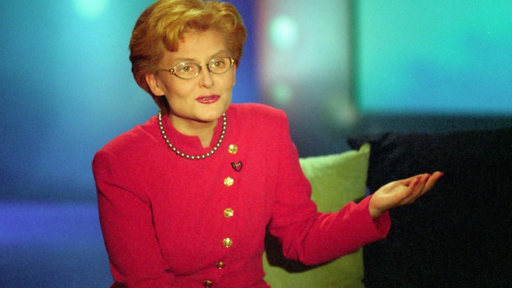 Бог вас накажет: Елена Малышева раскритиковала русских, не оказывающих первую помощь пострадавшим