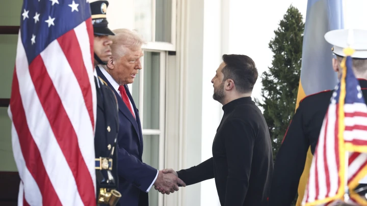 На Украине задали ключевой вопрос после указа Трампа о новых поставках оружия: Как при Байдене или..?