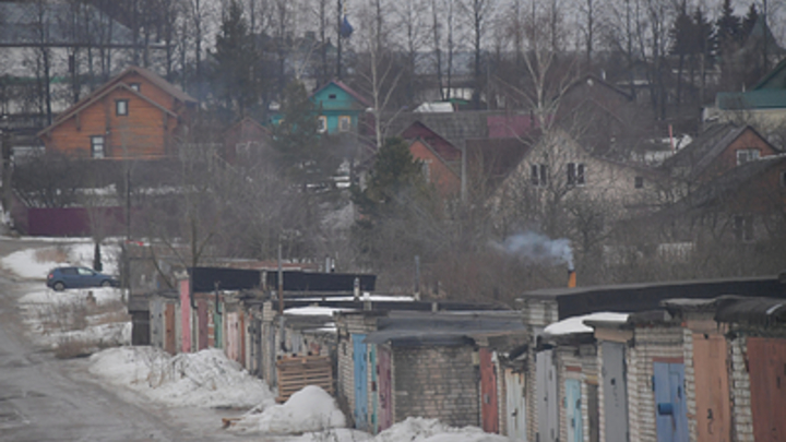 Зауральцам разрешили узаконить право собственности на гараж и землю под ним