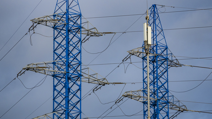 Россия отключила свет Финляндии за неуплату: энергия перестанет поступать с 14 мая