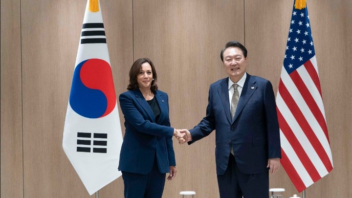 Страшно подумать, что она станет президентом: Камалу Харрис высмеяли из-за оговорки про КНДР