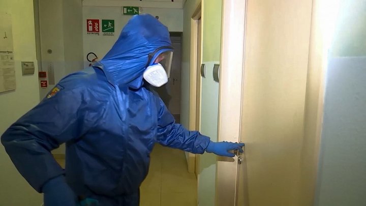 Смеют в процентах считать эффективность: Русский дипломат жёстко ответил на критику помощи Италии