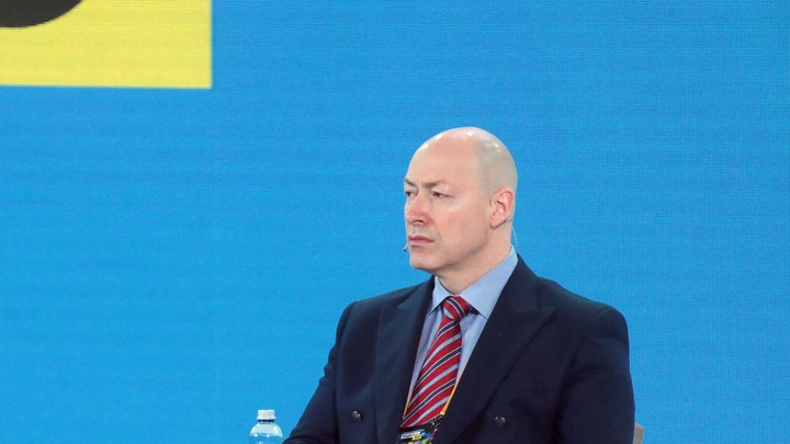 Украинский журналист Гордон* может в ближайшее время посетить Россию. Но не для интервью