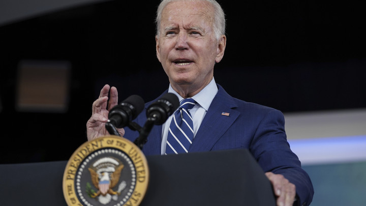 Байден обвинил республиканцев в приближении дефолта в США