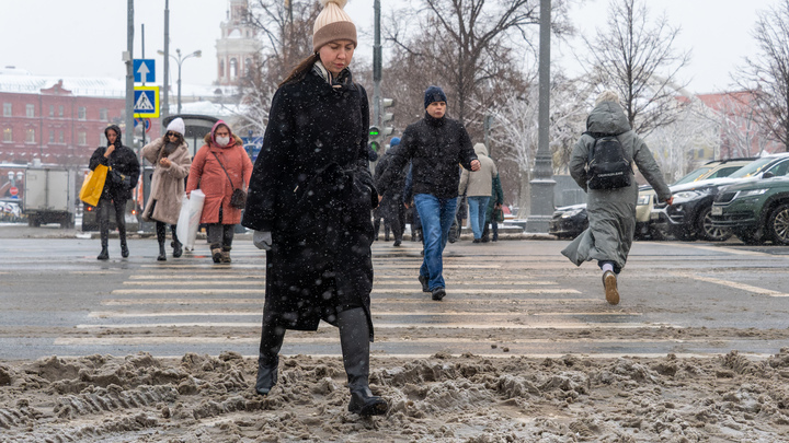 Глава Екатеринбурга Алексей Орлов высказался по поводу грязи на городских улицах