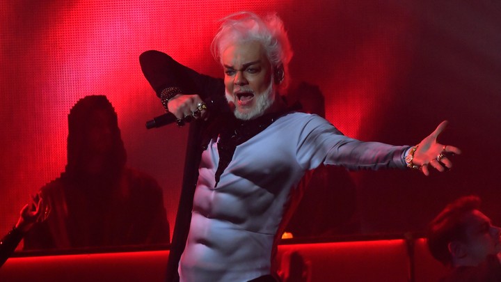 Киркорова наказали, но хозяин скрылся. Это имя вымарали из хроник