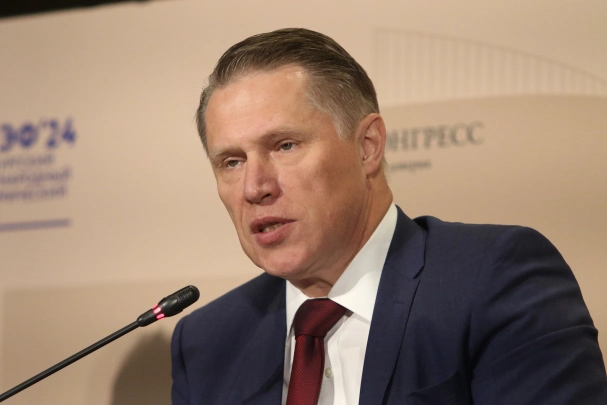 Мурашко заявил о падении уровня заболеваемости ВИЧ в России до исторического минимума