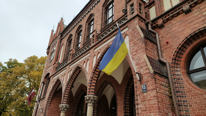Политолог Лизен: в Киеве могут изменить отношение к Западу