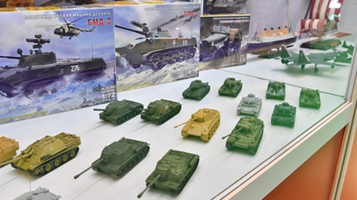 РВ: русский дрон уничтожил редкий шведский танк Stridsvagn 103 в зоне СВО