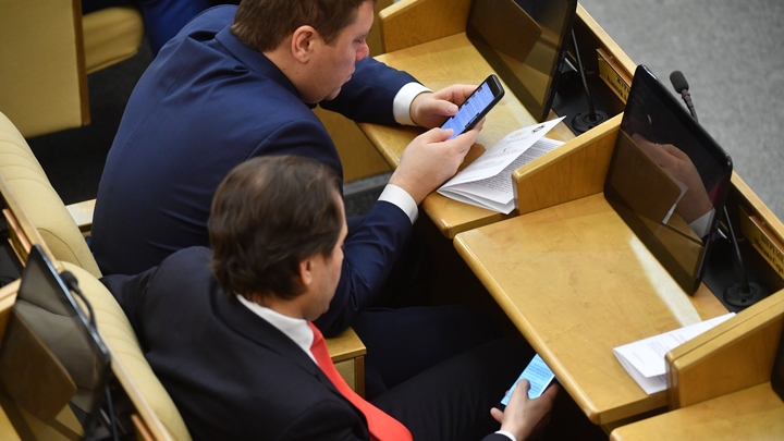 Депутаты гордумы Нижнего Тагила увеличили сами себе представительские расходы