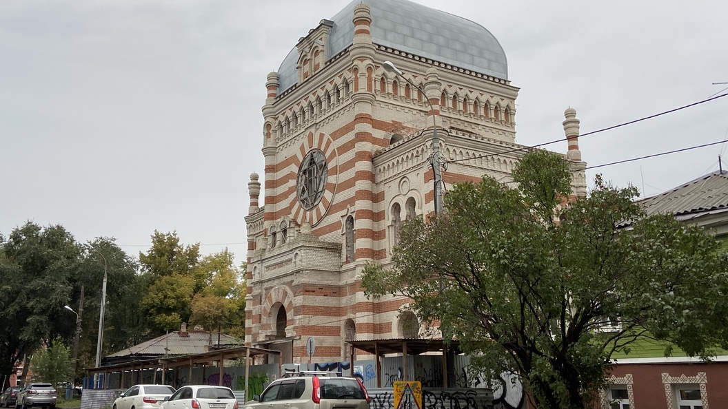 Культов здание. Чапаевская 84 Самара синагога. Синагога Самара модель. Самарская синагога адрес. Самара фото 2022 года синагога.