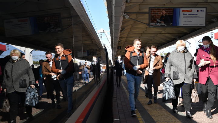 Два года скрывался от полиции: в Петербурге на вокзале нашли мигранта, избившего жителя Югры