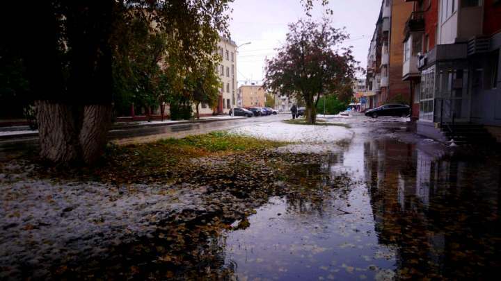 Кузбассовцев предупредили о мокром снеге и гололеде в четверг, 30 сентября