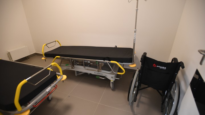 Пожаловавшейся на врача в сети пациентке поступают звонки с угрозами