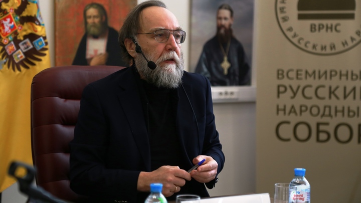 Дугин горько отозвался о покушении на Прилепина