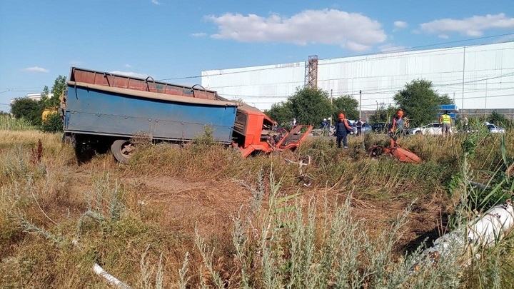 В Ростовской области погиб водитель КамАЗа, уходя от полицейской погони