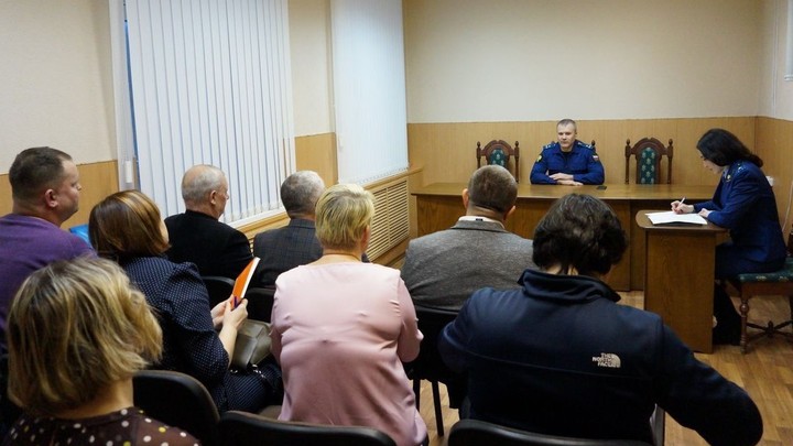 Прокурор Ивановской области провёл встречу по поводу нового полигона ТКО под Шуей